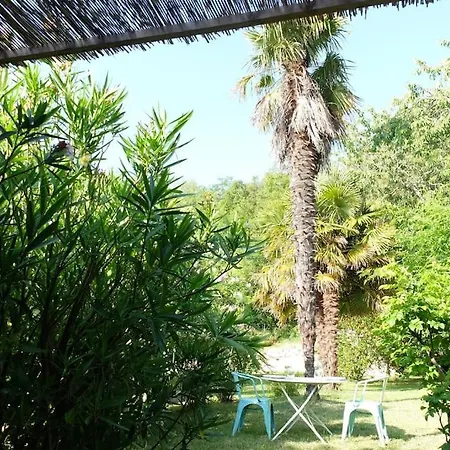 Semesterbostad Logis Bord D'estuaire Gauriac