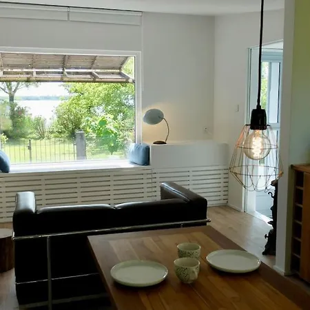 Logis Bord D'estuaire Semesterbostad Gauriac